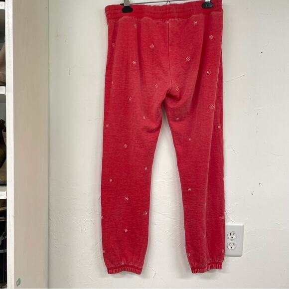 PJ Salvage Red Snowflake Print Jogger Sweatpants Womens M Pajamas Pants Casual - Picture 5 of 6